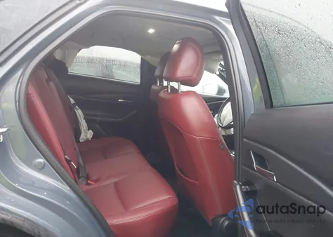 2024 Mazda Cx-30 2.5 S Carbon Edition z USA, uszkodzony, nr VIN 3MVDMBCM5RM615376